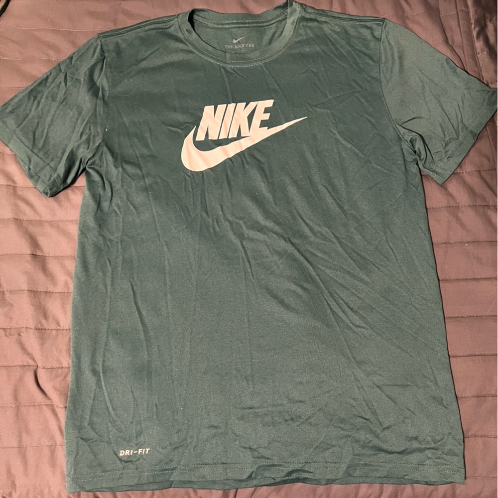 Nike Tee